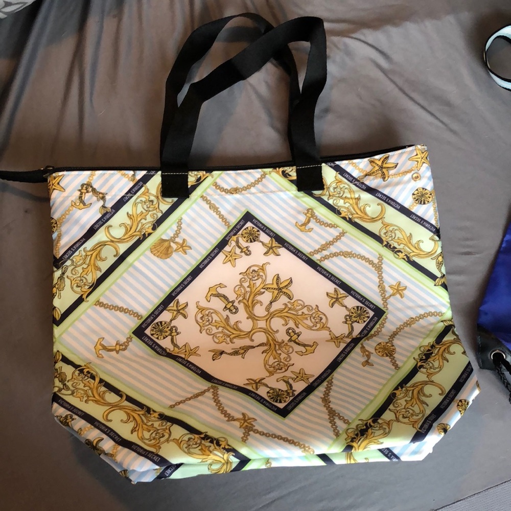 Tote